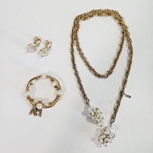 Miriam Haskell Parure Set Baroque Gold Faux Pearl Tasseled Lariat Coil Bracelet